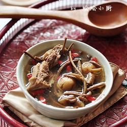茶树菇无花果老鸭汤的做法[图]
