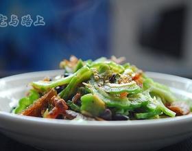 豆豉鲮鱼炒苦瓜[图]