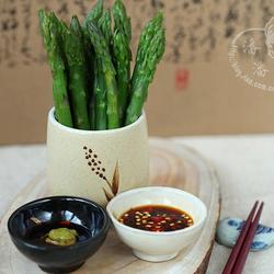 芦笋刺身的做法[图]