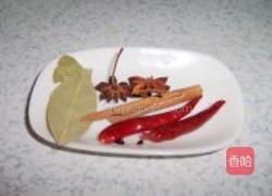 猪脚炖黄豆的做法图解4