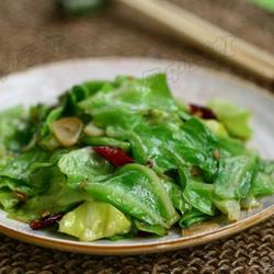 手撕圆白菜的做法[图]