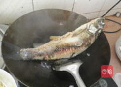 广式水煮草鱼的做法图解4