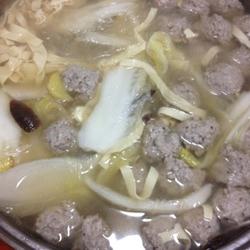 藕丁香菇肉丸汤的做法[图]