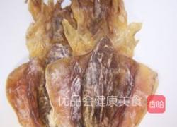 墨鱼干莲子黑豆炖猪蹄的做法图解2