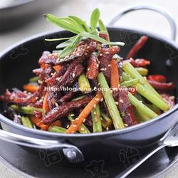 辣香手撕牛肉的做法[图]