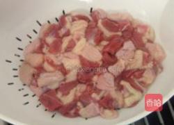 藕块炖鸭肉的做法图解3