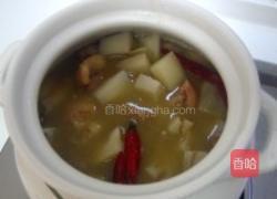 藕块炖鸭肉的做法图解8