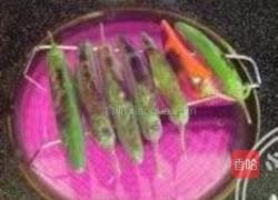 火烤青椒拌皮蛋的做法图解1