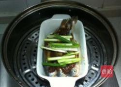 豆酱蒸黄鱼的做法图解4