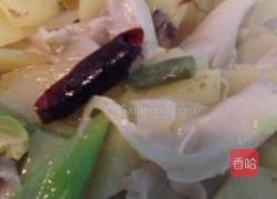 土豆炒蘑菇的做法图解4