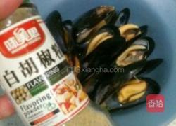 清淡汤葱香淡菜的做法图解5