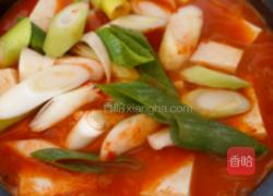 金枪鱼豆腐泡菜锅的做法图解5