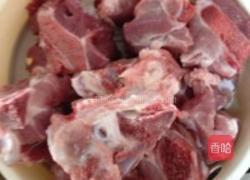 清润猪骨汤的做法图解1