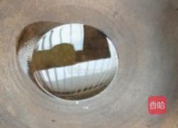 双色包菜肉片的做法图解3