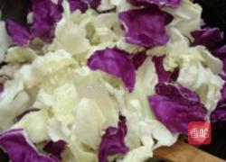 双色包菜肉片的做法图解5