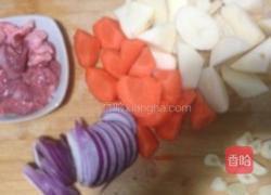 土豆炖肉的做法图解3