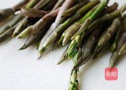 扒龙须菜的做法图解1
