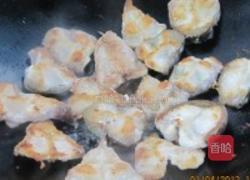 蒜子鲶鱼的做法图解6
