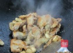 蒜子鲶鱼的做法图解8