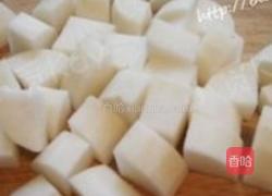 萝卜羊骨汤的做法图解2