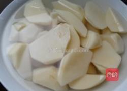 腔骨乱炖的做法图解4