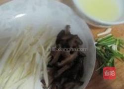 三丝银鱼羹的做法图解2