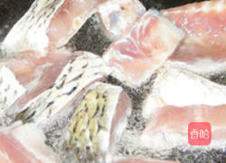 红烧青鱼段的做法图解1