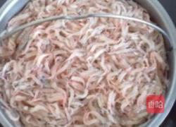 韭菜鲜虾米炒鸡蛋的做法图解1