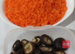 胡萝卜香菇丸的做法图解3