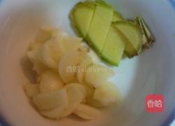 南乳焖鸭的做法图解1