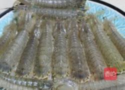 黑啤煮皮皮虾的做法图解2