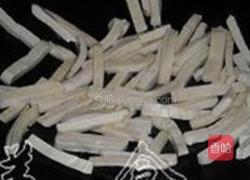 冬菇炒豆腐干的做法图解2