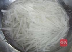 萝卜煮河虾的做法图解3