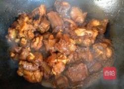 土豆烧牛尾的做法图解2