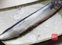 日式烤秋刀鱼的做法图解1