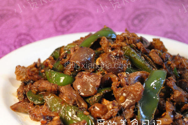 老干妈炒鸡杂