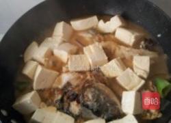 豆腐炖草鱼的做法图解4