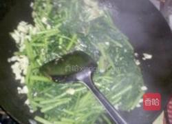 茼蒿炒肉的做法图解5