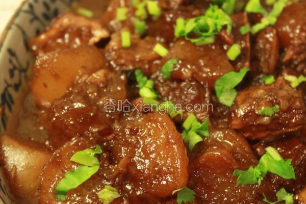 萝卜烧牛筋腩