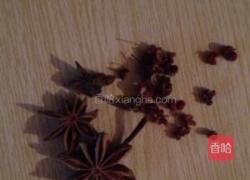 家常红烧鸡爪鸡翅中的做法图解2