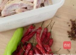 干煸鸡翅尖的做法图解1