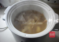沙参玉竹马蹄煲猪展的做法图解7