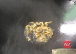 榨菜炒豆角的做法图解2