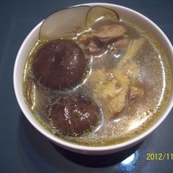海底椰双菇母鸡汤的做法[图]