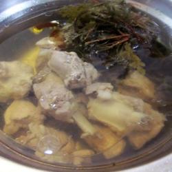 红根排骨汤的做法[图]