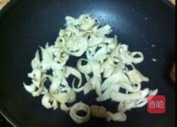 辣椒炒面筋的做法图解5