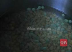 鸭蛋黄玉米粒的做法图解2