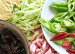 尖椒豆腐丝的做法图解1