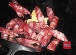腊肠炒芥蓝的做法图解4