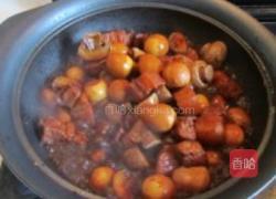 口蘑鹌鹑蛋烧肉的做法图解12